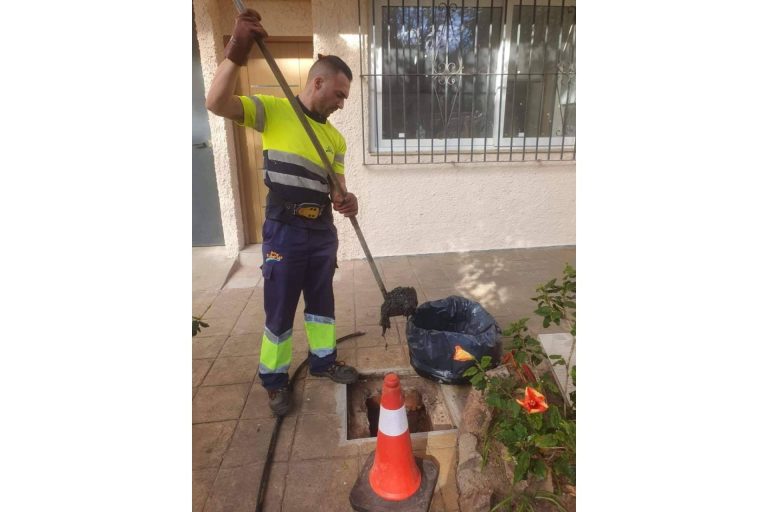 Servicio de desatoro 24h en Málaga con Rey Tuberías