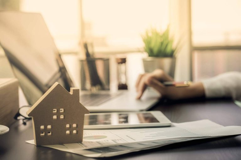 La importancia de trabajar con una empresa inmobiliaria tradicional, estable y de confianza