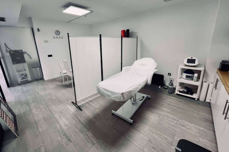 Cuidado interior y exterior combinado en los tratamientos de Le Belle Club, un centro de medicina estética en Madrid