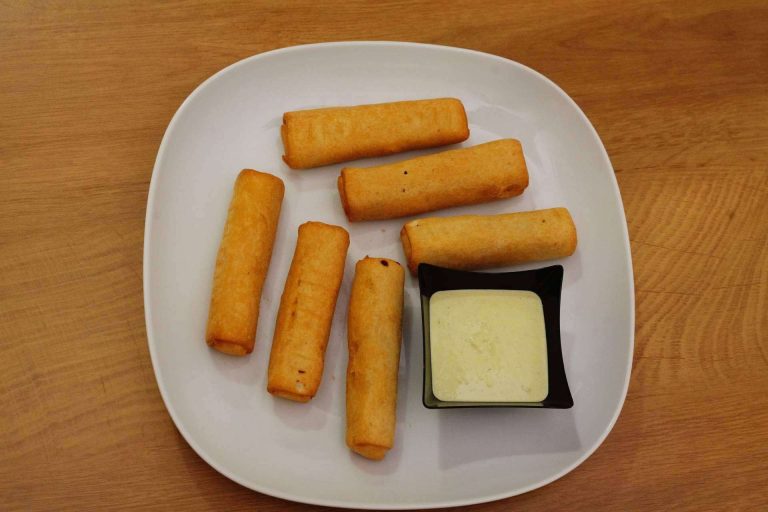 La receta secreta para hacer un buen tequeño, el trabajo de los chefs de Tequeño Mucho
