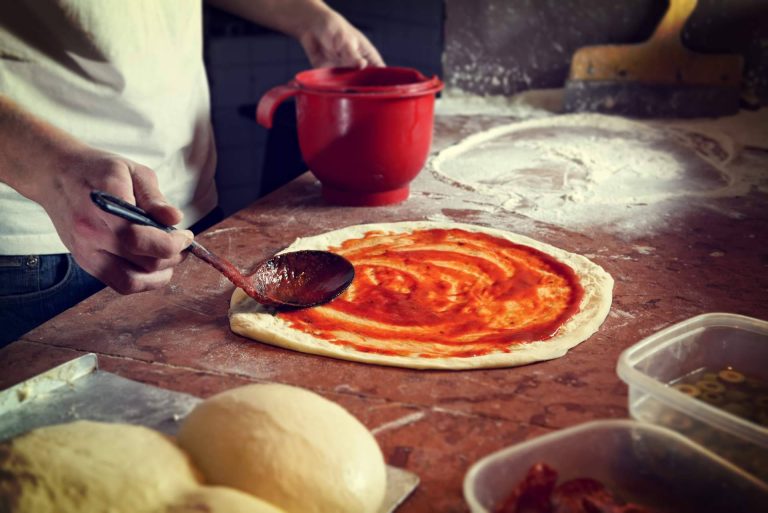 ¿Cómo obtener una licencia de actividad pizzería para abrir el negocio cuanto antes? Projectum.es