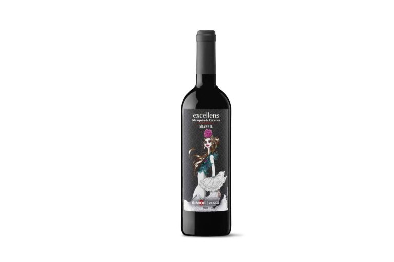 Marqués de Cáceres desfila con la gama Excellens, su colección más exclusiva