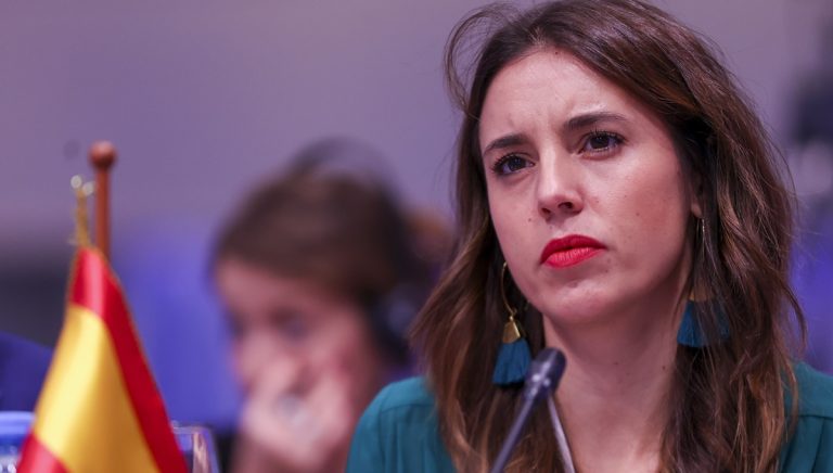 Ni el aborto en Castilla y León acaba con la polémica del «sólo sí es sí»