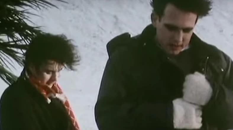 The Cure - &Quot;Pictures Of You&Quot;