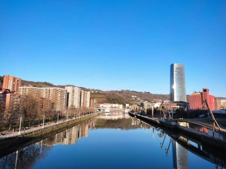 El tiempo será seco y soleado esta semana con temperaturas que rebasarán los 20ºC en la mitad sur