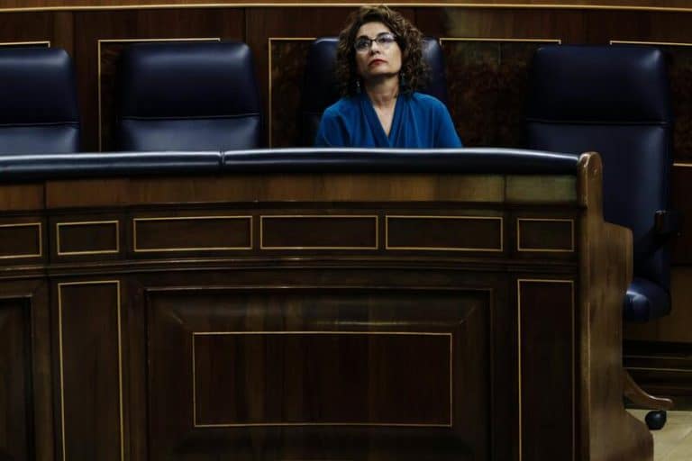PSOE niega que no haya diálogo con Podemos por el sí es sí