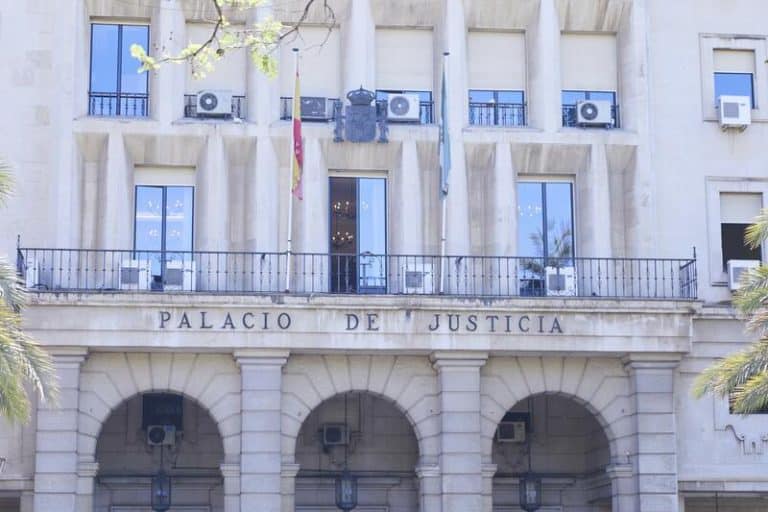 Condenado a cuatro años por agresión sexual a una prostituta a la que abordó «de forma violenta» en Sevilla