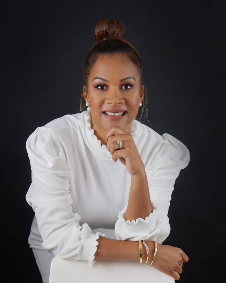 Yily De Los Santos, cirujana plástica en República Dominicana, un referente en su país
