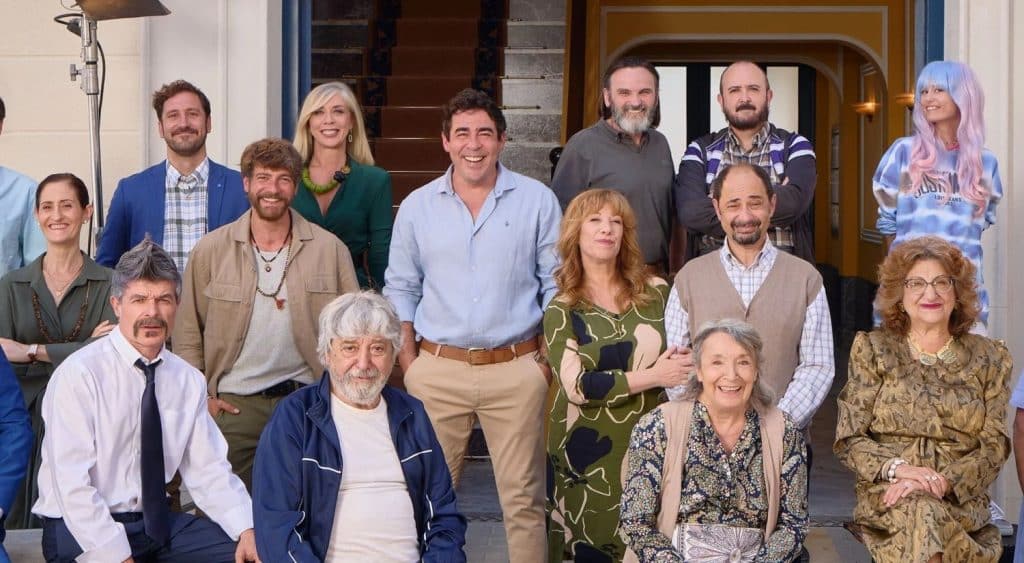 Actrices De La Que Se Avecina Estrenan Este Nuevo Proyecto Tras Abandonar La Serie 40 82943 Reparto La Que Se Avecina Edificio Temporada 13 M