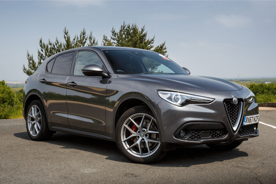 Así son los nuevos coches camuflados de la DGT