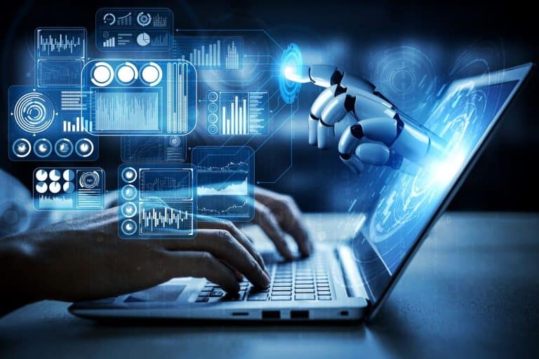 ChatGPT, un replicante frente al teclado