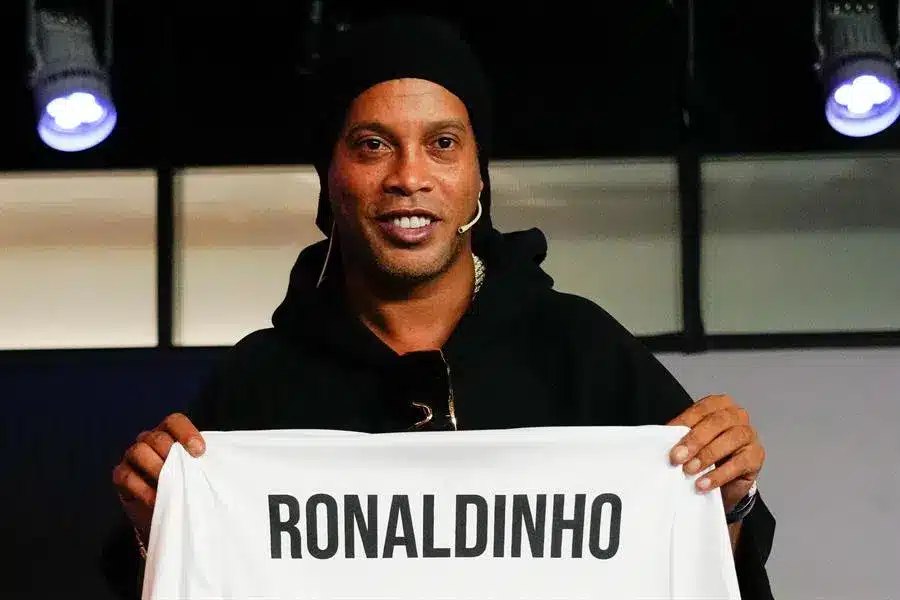 ¿Cuándo Jugará Ronaldinho En La Kings League?