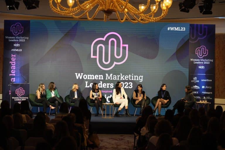 La maternidad, factor decisivo en el desarrollo profesional de las mujeres en marketing digital