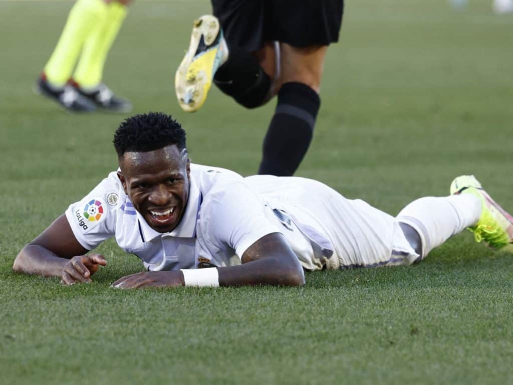¿De Verdad El Real Madrid Defiende A Vinícius Como Han Tratado De Hacerlo Saber? 