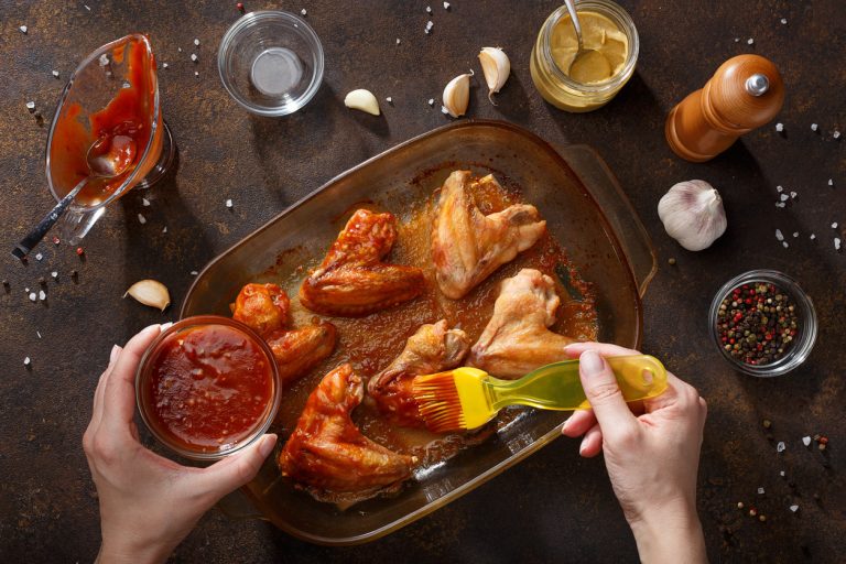 El ingrediente barato y delicioso para unos muslitos de pollo de impresión