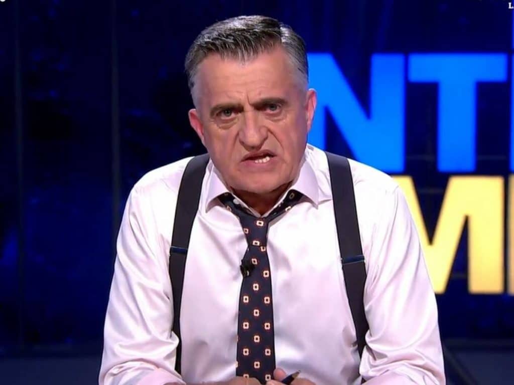 Como Los Futbolistas: Esto Es Lo Que Cobran Los Presentadores Más Famosos De La Televisión