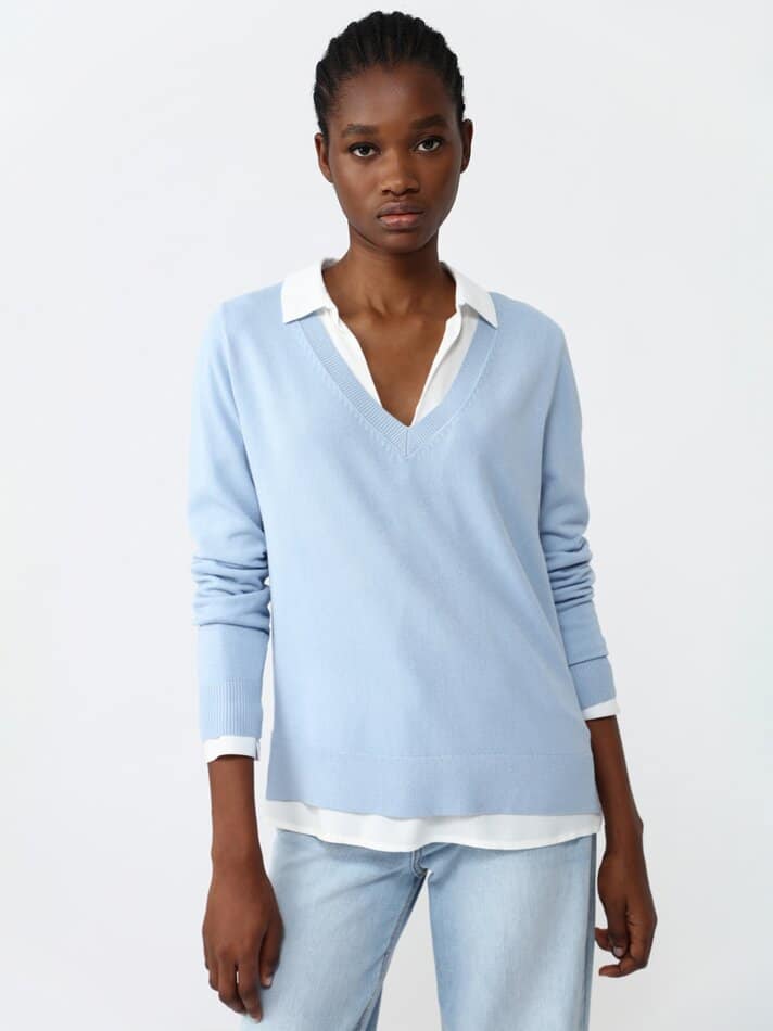 Jersey De Cuello Pico Celeste
