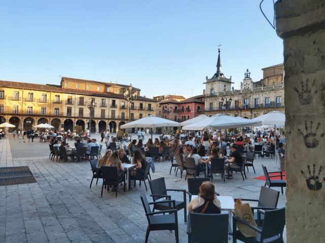 Estas son las ciudades con más bares de toda España