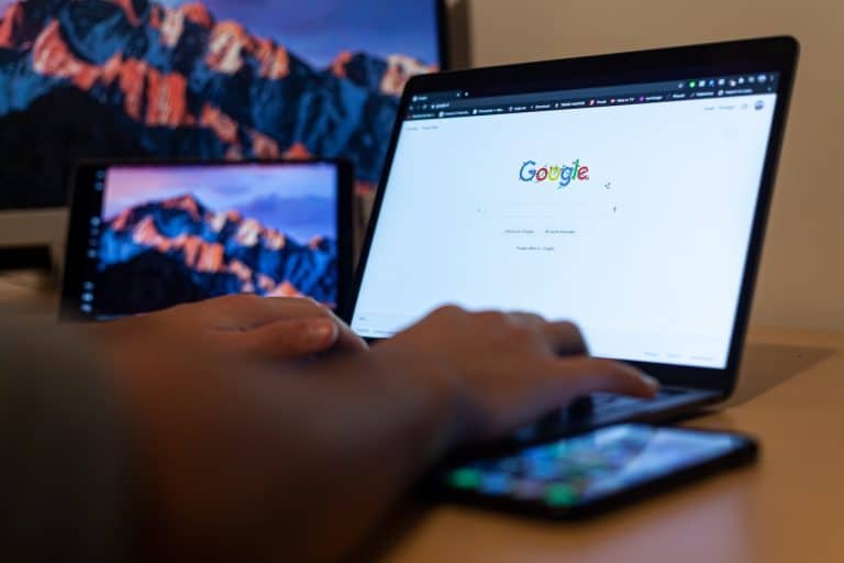 Google apuesta todo por la IA: aplicaciones donde está ya presente