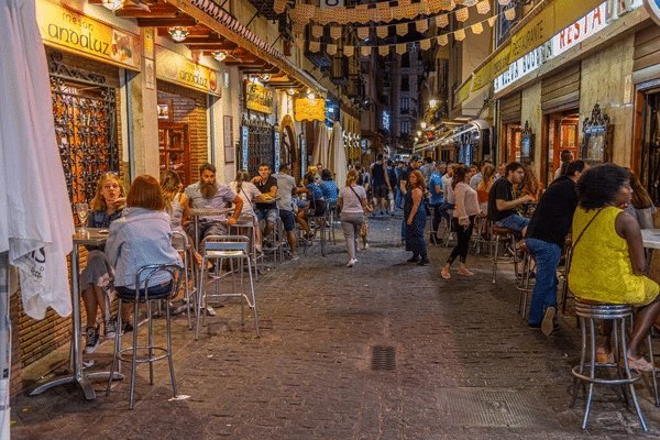 Estas Son Las Ciudades Con Más Bares De Toda España 150 Granada