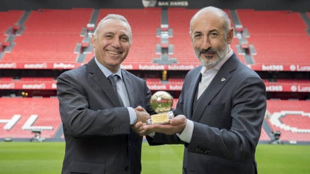 Ha Defendido A Los Árbitros