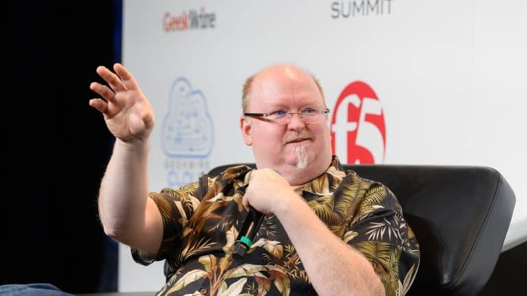 La curiosa confesión del jefe de tecnología de Microsoft sobre ChatGPT