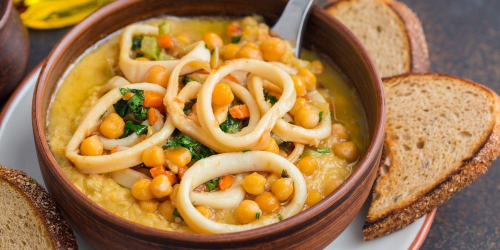 La Preparación De Los Garbanzos Con Calamares Al Mejor Estilo De Karlos Arguiñano
