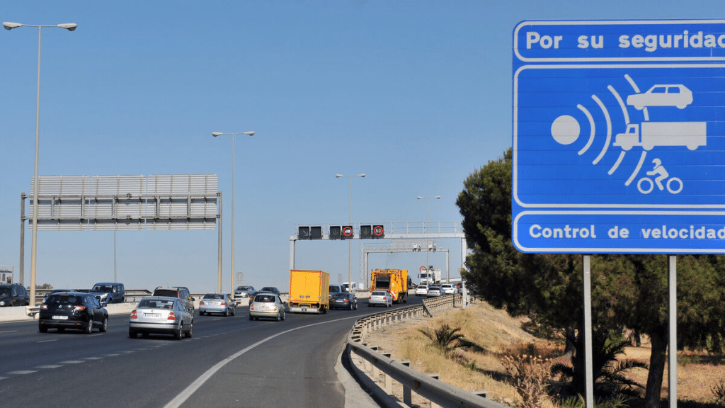 Las Multas Por Llevar Los Detectores De Radares