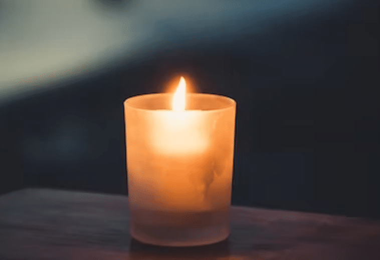Vela Aromática