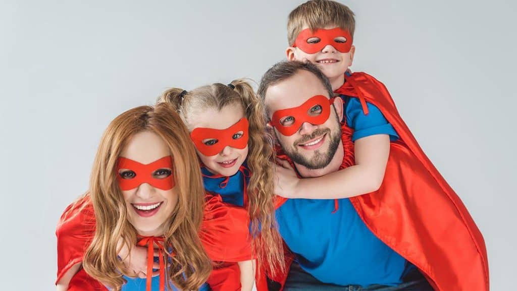 Los Famosos Y La Tarea De Complacer A Su Hijo 