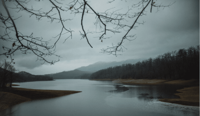 Los lagos más misteriosos de España (con fantasmas incluidos)