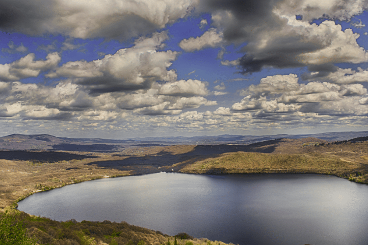 Los Lagos Más Misteriosos De España Con Fantasmas Incluidos