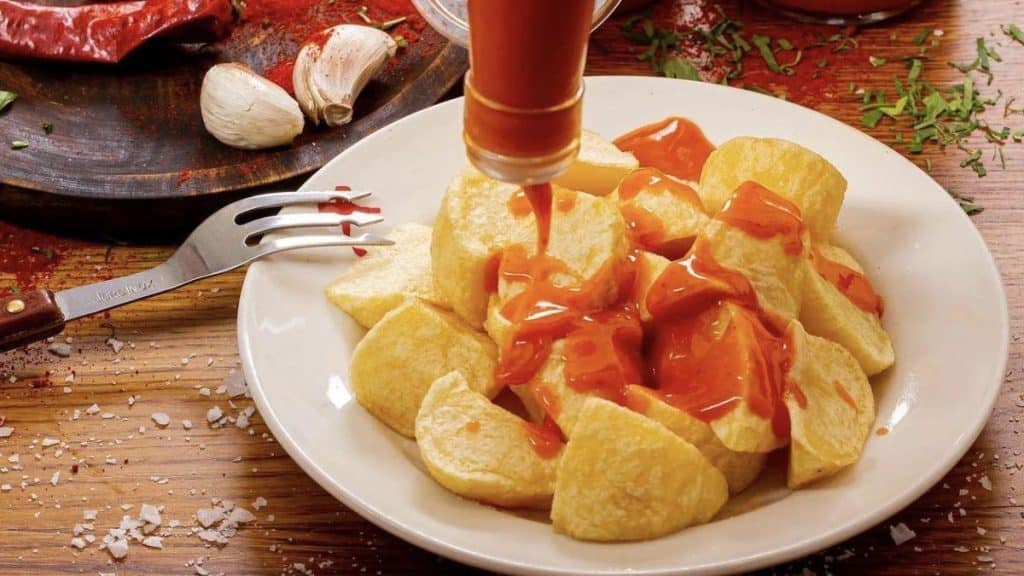 El Ingrediente Que Arguiñano Siempre Pone En Sus Patatas Bravas