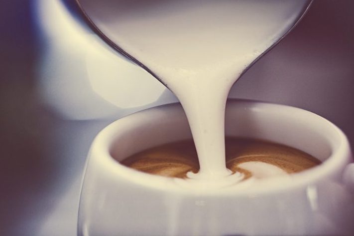 ¿Es Buena Idea Mezclarlo Con La Leche?