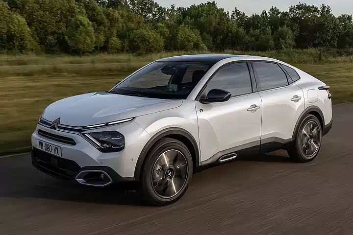 Qué Coches De La Dgt Llevan Radar Así Puedes Descubrirlo