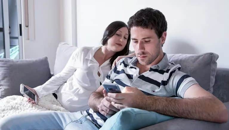 Señal # 6. La Actualidad De La Pareja Se Mantiene En Secreto