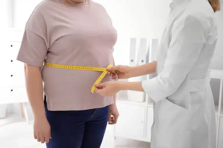 Más allá del kéfir y el yogur: este alimento reduce la hinchazón y mejora tu intestino