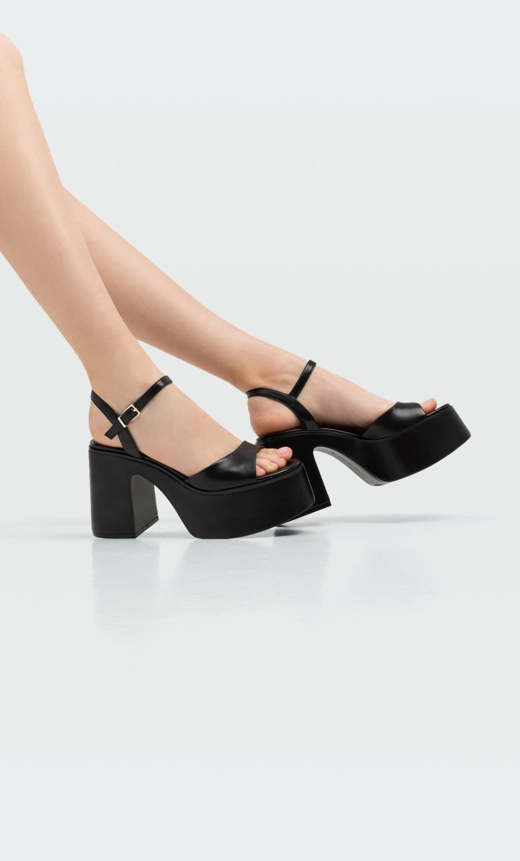 Stradivarius - Sandalias Negras Tacón Plataforma