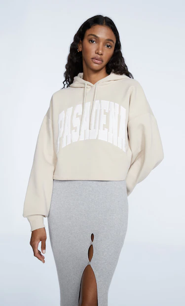Stradivarius - Sudadera Capucha Parche