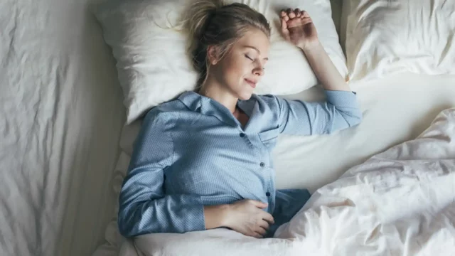 El sorprendente truco para poder dormir en un santiamén