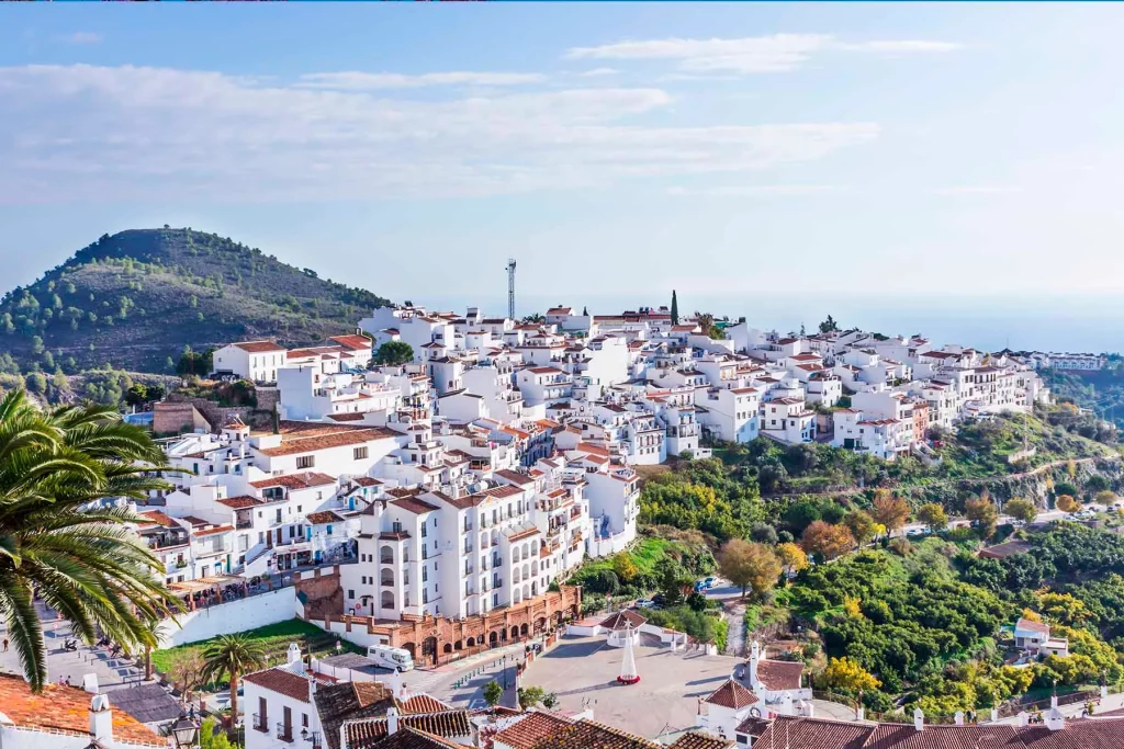 El Pueblo Español Escondido Que Admiran Los Americanos Para Una Escapada Obligada