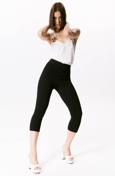 Blusa con apliques metálicos de Sfera