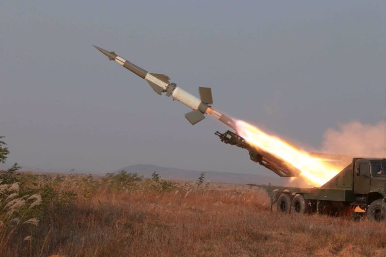 Corea del Norte se une a Rusia en sus amenazas nucleares contra la OTAN