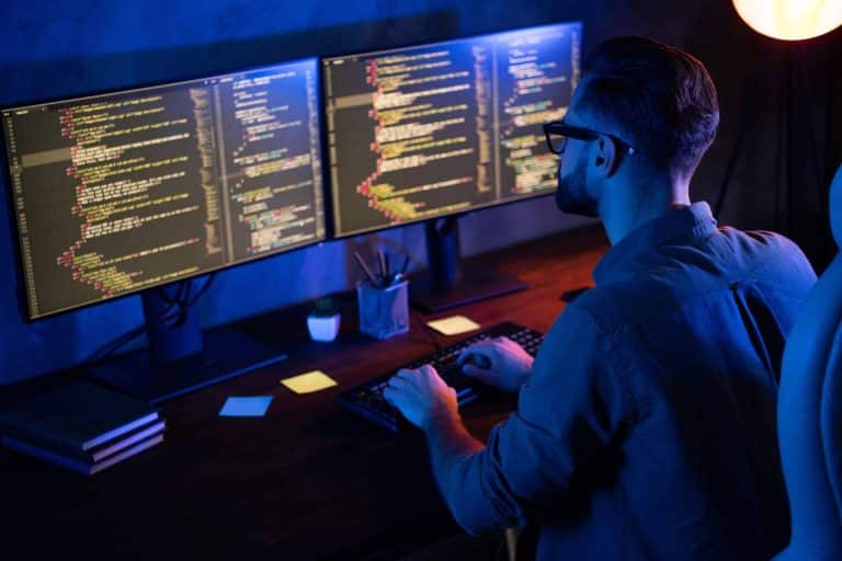 Hack By Security recalca que la experiencia de un perito informático forense es clave para detectar amenazas y ataques
