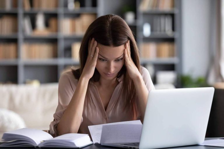 Català Reinón Abogados asesora sobre el despido nulo a una mujer embarazada