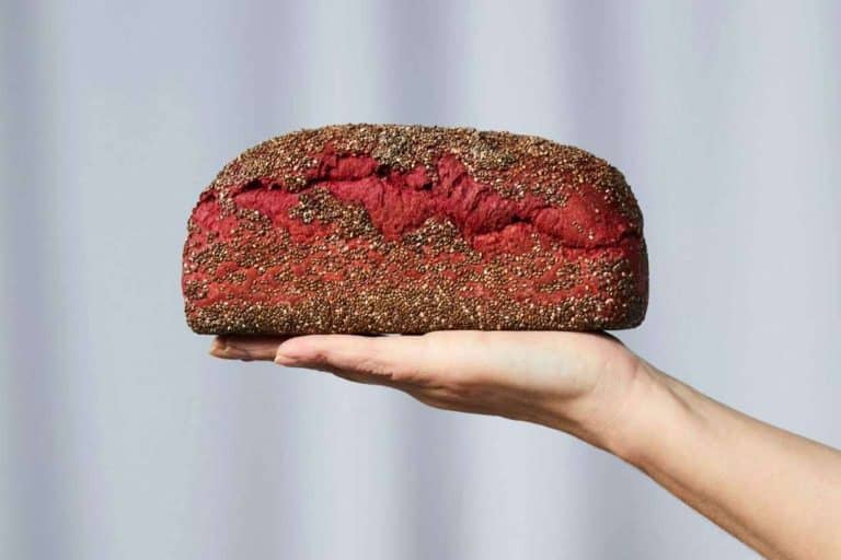 La marca de panes orgánicos que ha revolucionado el mercado de la alimentación funcional presenta un pan simbiótico desarrollado por científicos que ayuda a reducir la presión arterial