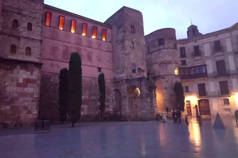 DonkeyTours ofrece la experiencia de disfrutar de visitas guiadas a medida en Barcelona