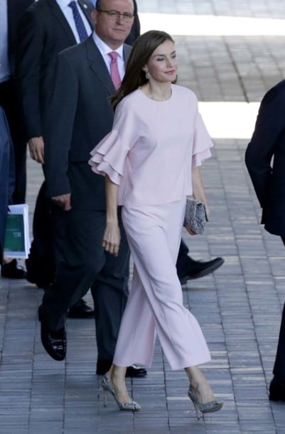 El Top Y Pantalón Rosa De Zara