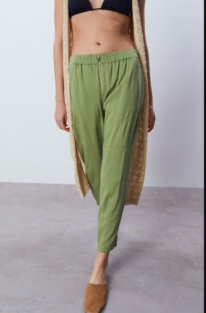 Pantalón con cremallera