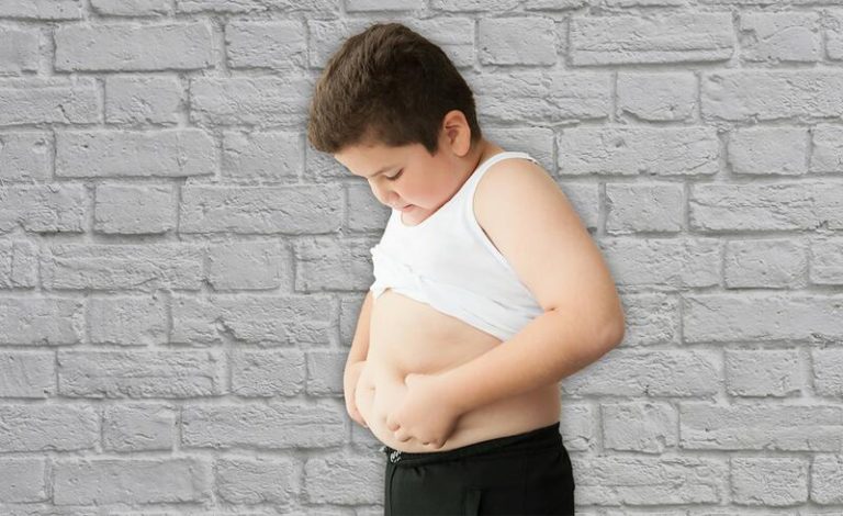Un informe de la OMS alerta de que uno de cada tres niños en Europa padece sobrepeso y obesidad